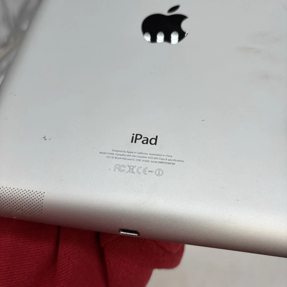 Apple iPad 4th Gen A1458 9.7